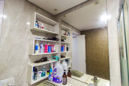 Apartamento à venda com 54m², 3 quartos e 1 vaga Apartamento à venda com 54m², 3 quartos e 1 vagaBanheiro