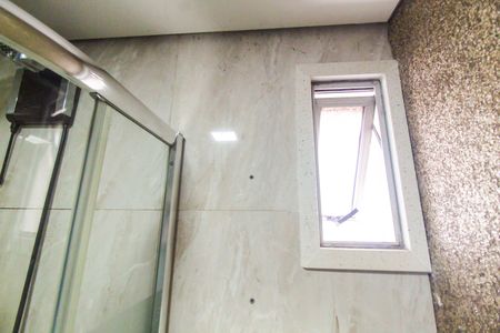 Apartamento à venda com 54m², 3 quartos e 1 vaga Apartamento à venda com 54m², 3 quartos e 1 vagaBanheiro