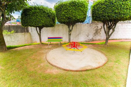 Apartamento à venda com 54m², 3 quartos e 1 vaga Apartamento à venda com 54m², 3 quartos e 1 vagaÁrea comum - Playground