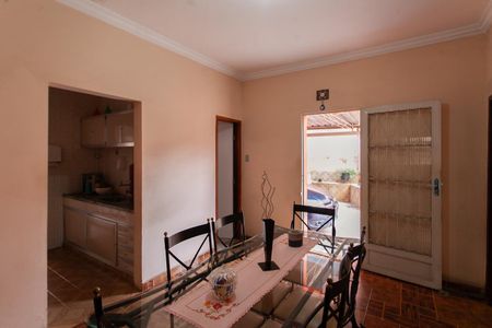 Casa à venda com 308m², 4 quartos e 5 vagasSala de Jantar - Casa 1