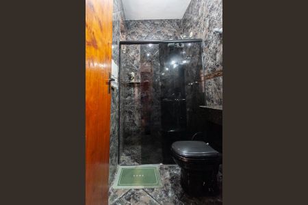 Casa à venda com 308m², 4 quartos e 5 vagasBanheiro da Suíte - Casa 1