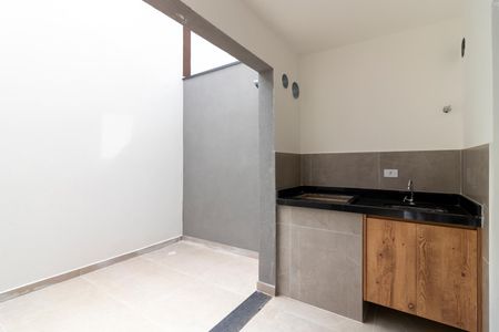 Casa à venda com 140m², 2 quartos e 3 vagasÁrea de Serviço e de Lazer