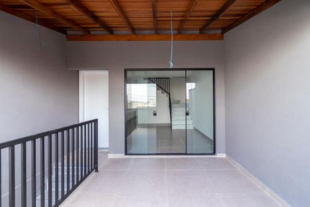 Casa à venda com 140m², 2 quartos e 3 vagasVaranda