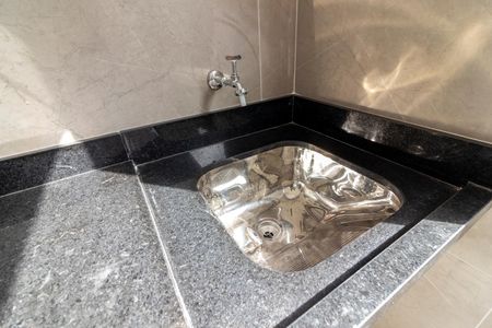 Casa à venda com 140m², 2 quartos e 3 vagasÁrea de Serviço e de Lazer