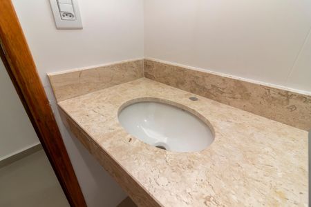 Apartamento à venda com 63m², 2 quartos e sem vagaBanheiro