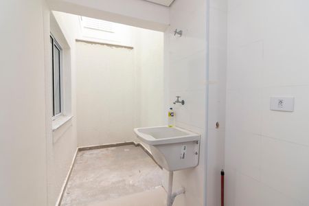 Apartamento à venda com 63m², 2 quartos e sem vagaÁrea de Serviço