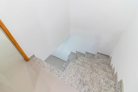 Apartamento à venda com 62m², 2 quartos e sem vagaCorredor dos Quartos - Escada