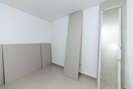 Apartamento à venda com 76m², 2 quartos e sem vagaQuarto 2