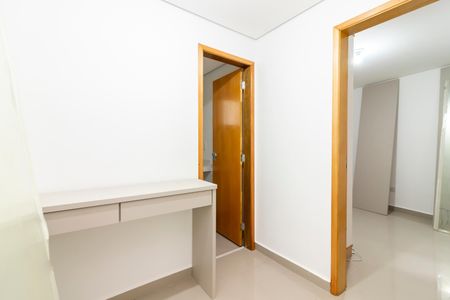 Apartamento à venda com 76m², 2 quartos e sem vagaCorredor dos Quartos