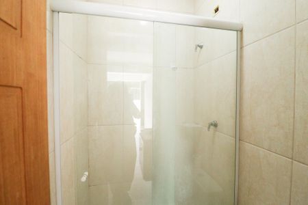 Casa à venda com 130m², 3 quartos e 2 vagas Casa à venda com 130m², 3 quartos e 2 vagasQuarto Externo e Banheiro Externo