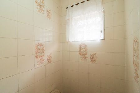 Casa à venda com 130m², 3 quartos e 2 vagas Casa à venda com 130m², 3 quartos e 2 vagasLavabo