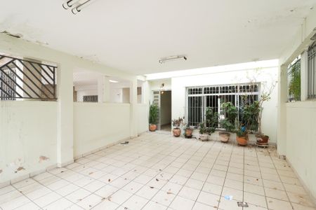Casa à venda com 130m², 3 quartos e 2 vagas Casa à venda com 130m², 3 quartos e 2 vagasGaragem