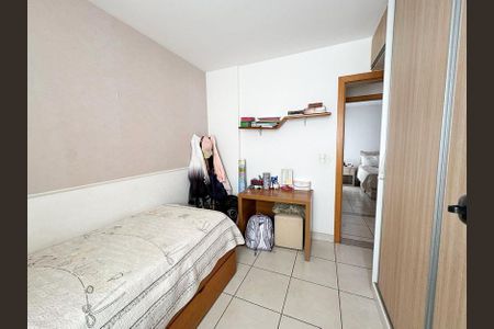 Apartamento à venda com 90m², 3 quartos e 2 vagasQuarto 2