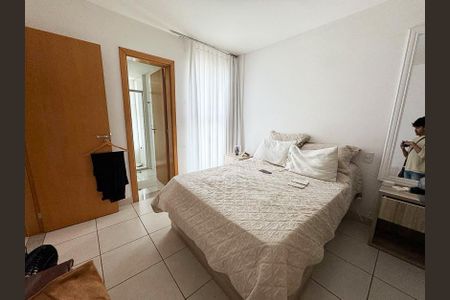 Apartamento à venda com 90m², 3 quartos e 2 vagasSuíte