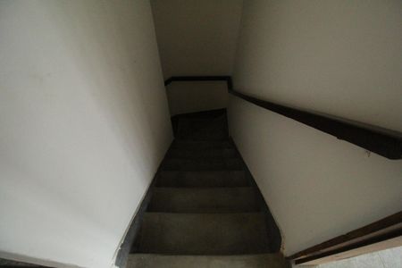 Casa de condomínio à venda com 249m², 3 quartos e 3 vagas Escada interna