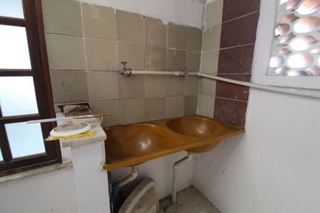 Casa de condomínio à venda com 249m², 3 quartos e 3 vagasÁrea de serviço 2