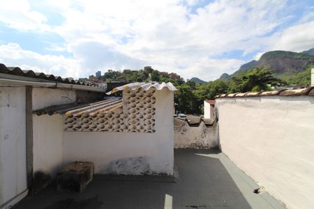 Casa de condomínio à venda com 249m², 3 quartos e 3 vagasTerraço