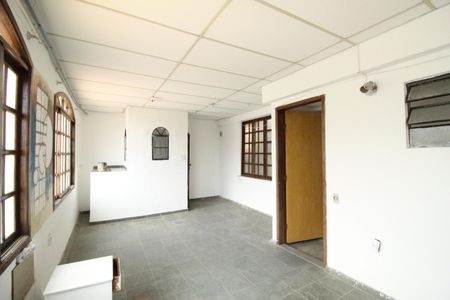 Casa de condomínio à venda com 249m², 3 quartos e 3 vagasSala 