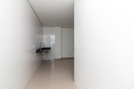 Apartamento à venda com 32m², 1 quarto e sem vagaÁrea de Serviço