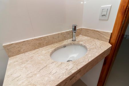 Apartamento à venda com 32m², 1 quarto e sem vagaBanheiro