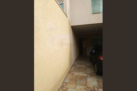 Casa à venda com 112m², 3 quartos e 2 vagas