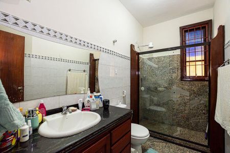 Casa à venda com 3 quartos, 114m² em Itaipu, Niterói