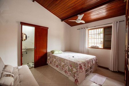 Casa à venda com 3 quartos, 114m² em Itaipu, Niterói