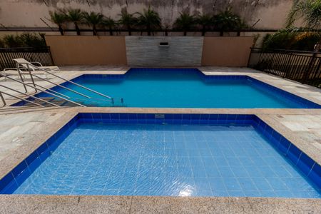 Apartamento à venda com 63m², 2 quartos e 1 vagaÁrea comum