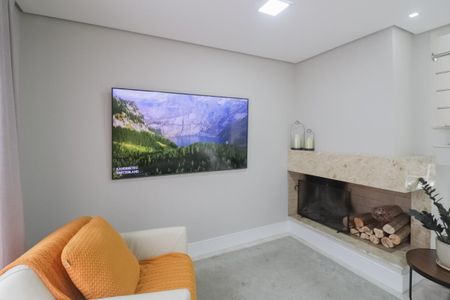 Casa de condomínio à venda com 188m², 3 quartos e 2 vagas Casa de condomínio à venda com 188m², 3 quartos e 2 vagasSala