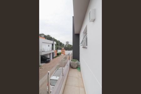 Casa de condomínio à venda com 188m², 3 quartos e 2 vagas Casa de condomínio à venda com 188m², 3 quartos e 2 vagasVista da Suíte 3