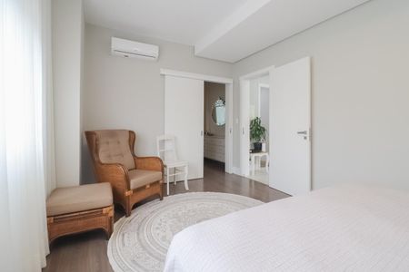 Casa de condomínio à venda com 188m², 3 quartos e 2 vagas Casa de condomínio à venda com 188m², 3 quartos e 2 vagasSuíte 1