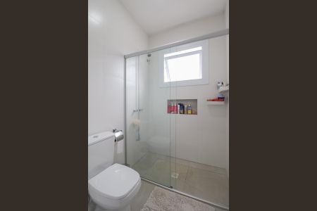 Casa de condomínio à venda com 188m², 3 quartos e 2 vagas Casa de condomínio à venda com 188m², 3 quartos e 2 vagasBanheiro da Suíte 3