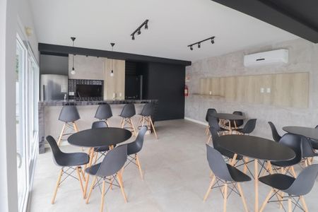 Casa de condomínio à venda com 188m², 3 quartos e 2 vagas Casa de condomínio à venda com 188m², 3 quartos e 2 vagasÁrea comum