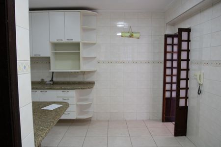 Casa à venda com 199m², 4 quartos e 3 vagasCozinha 