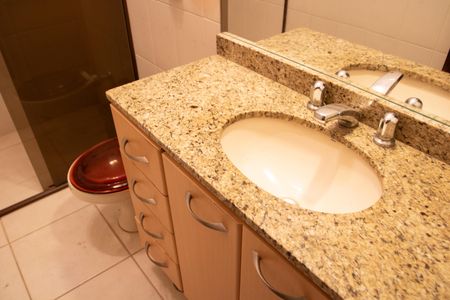 Casa à venda com 199m², 4 quartos e 3 vagasBanheiro Suíte