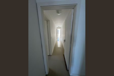 Apartamento à venda com 179m², 3 quartos e 3 vagas Apartamento à venda com 179m², 3 quartos e 3 vagasCorredor