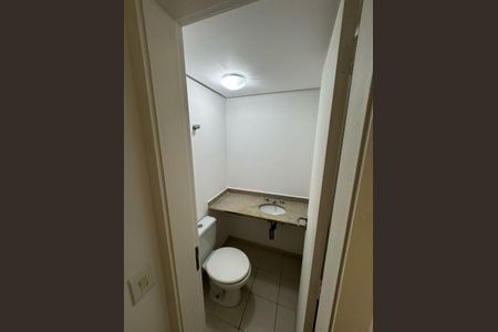 Apartamento à venda com 179m², 3 quartos e 3 vagas Apartamento à venda com 179m², 3 quartos e 3 vagasBanheiro