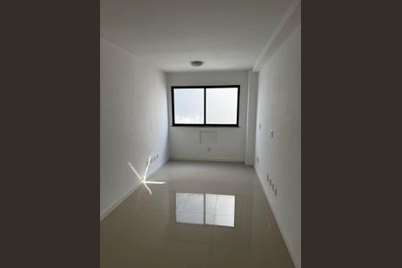 Apartamento à venda com 179m², 3 quartos e 3 vagas Apartamento à venda com 179m², 3 quartos e 3 vagasQuarto