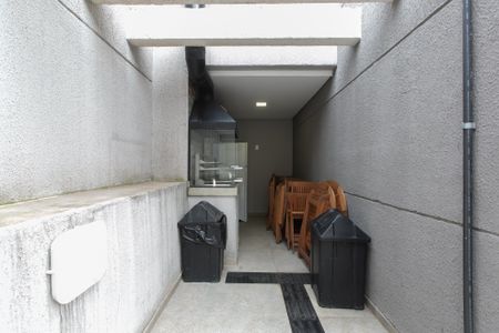 Apartamento à venda com 30m², 2 quartos e sem vagaÁrea comum - Churrasqueira
