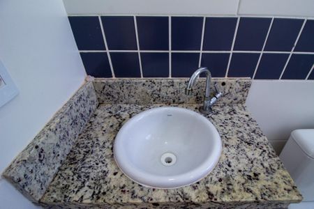 Apartamento para alugar com 52m², 2 quartos e 1 vaga Apartamento para alugar com 52m², 2 quartos e 1 vagaBanheiro
