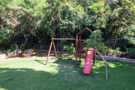 Apartamento para alugar com 52m², 2 quartos e 1 vaga Apartamento para alugar com 52m², 2 quartos e 1 vagaÁrea comum - Playground
