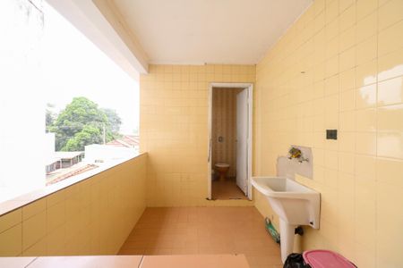Casa à venda com 183m², 2 quartos e 5 vagas Casa à venda com 183m², 2 quartos e 5 vagasÁrea de Serviço 1