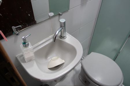 Casa à venda com 120m², 2 quartos e 2 vagas Casa à venda com 120m², 2 quartos e 2 vagasBanheiro Quarto 1