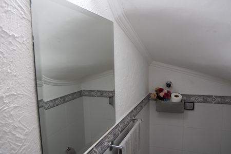 Casa à venda com 120m², 2 quartos e 2 vagas Casa à venda com 120m², 2 quartos e 2 vagasLavabo