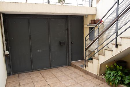 Casa à venda com 120m², 2 quartos e 2 vagas Casa à venda com 120m², 2 quartos e 2 vagasÁrea comum