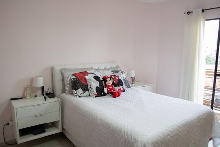 Casa à venda com 120m², 2 quartos e 2 vagas Casa à venda com 120m², 2 quartos e 2 vagasQuarto 1