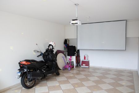 Casa à venda com 120m², 2 quartos e 2 vagas Casa à venda com 120m², 2 quartos e 2 vagasGaragem