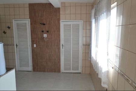 Apartamento à venda com 350m², 3 quartos e 2 vagasCozinha