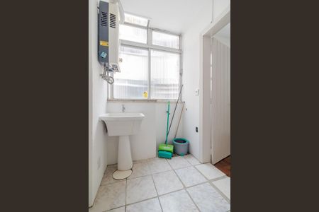Apartamento para alugar com 83m², 3 quartos e 1 vagaÁrea de Serviço