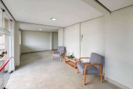 Apartamento à venda com 65m², 2 quartos e 1 vagaHall social